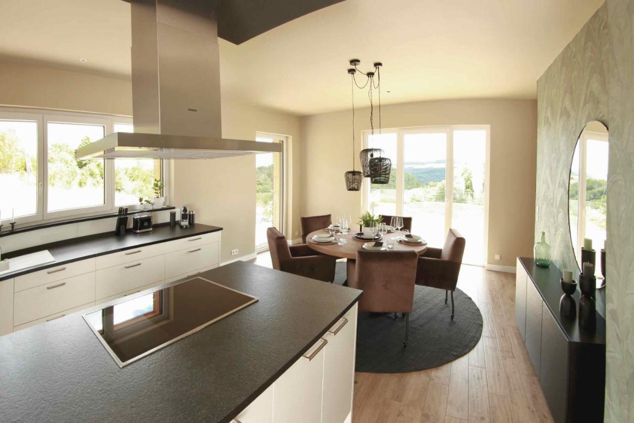Luxapart Eifel Mit Privater Sauna Harscheid Экстерьер фото