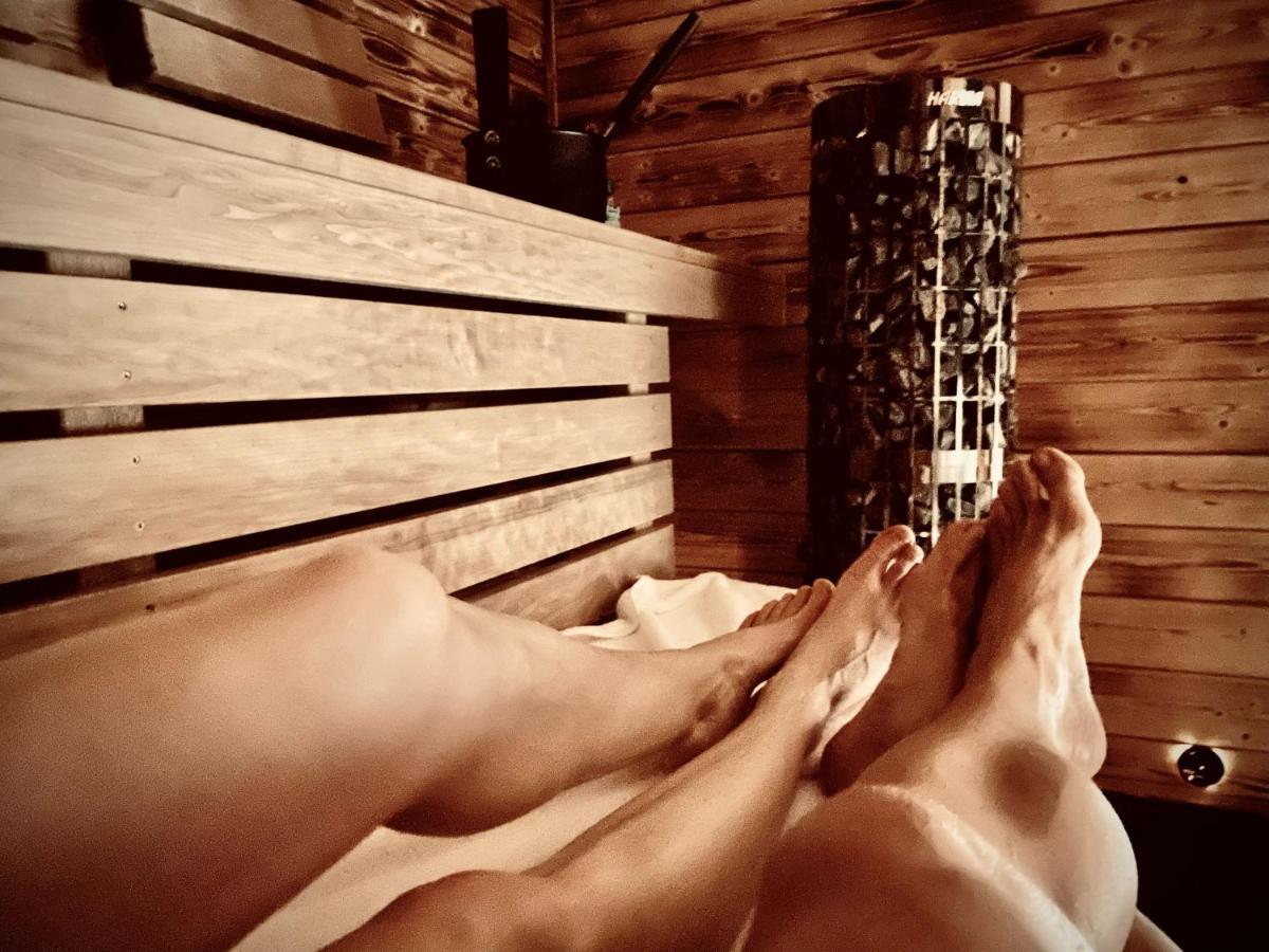 Luxapart Eifel Mit Privater Sauna Harscheid Экстерьер фото